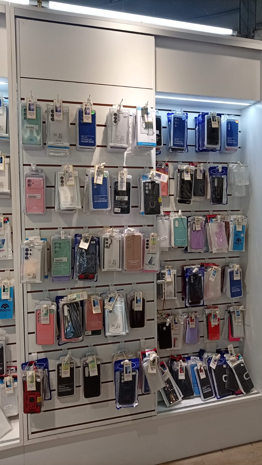 Local KOL Accesorios en Córdoba, foto 4